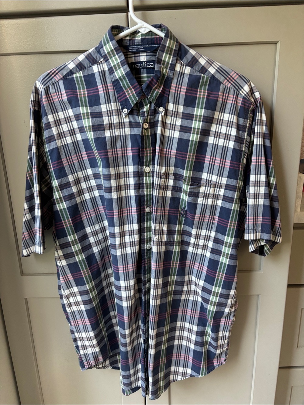 Nautica Men's Navy, White & Green Plaid Short-Sleeve Button-Down Shirt